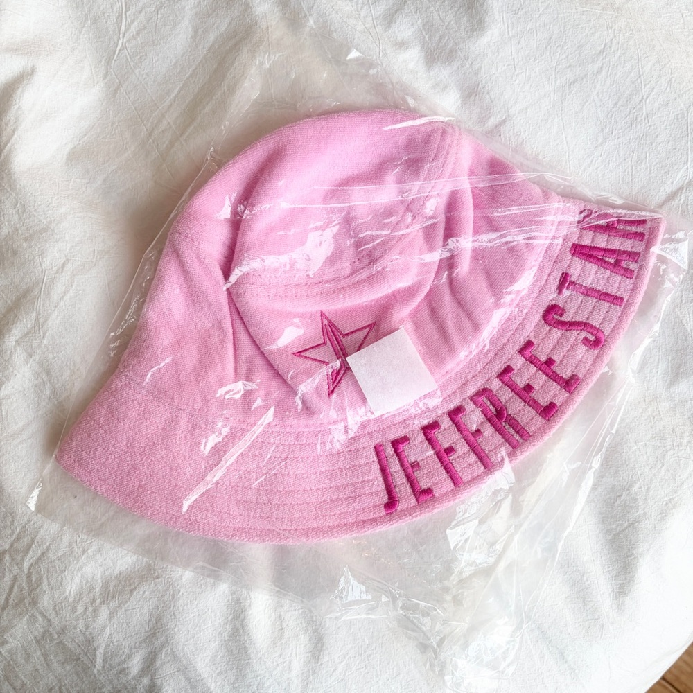 Jeffree Star Pink Bucket Hat - New in Packaging